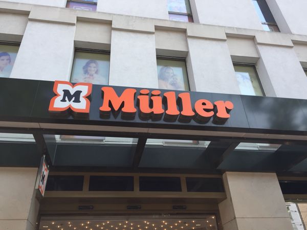 ドイツ・フランクフルト「フランクフルト」の写真：念願のWELDAを買えました。
そして見...