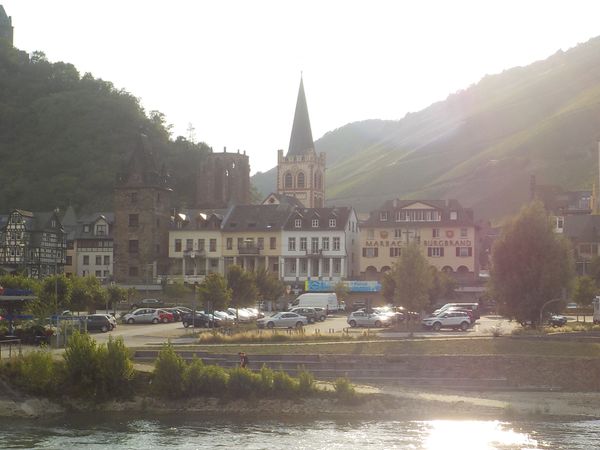 ドイツ・フランクフルト「フランクフルト」の写真：午後はライン川へ。
虹も出てて癒された〜。