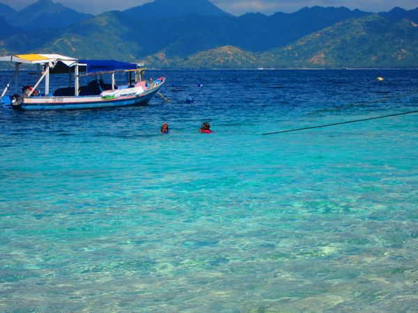 インドネシア・バリ島、ロンボク島、ギリ島「インドネシア🇮🇩二度目のロンボク島」の写真：ギリのトラワンガン島。毎晩パーティでした...