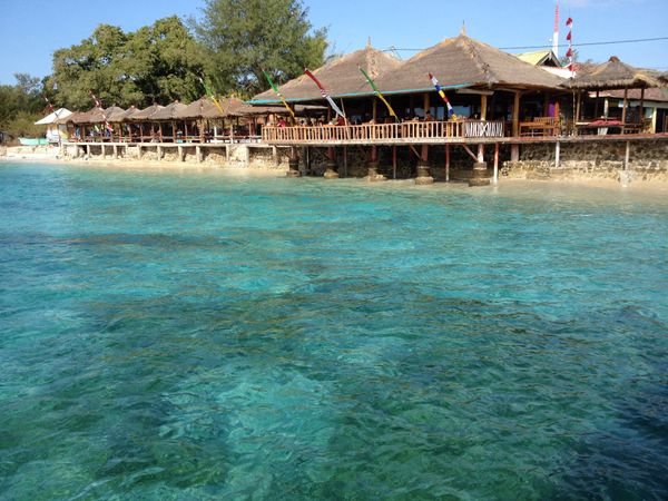 インドネシア・バリ島、ロンボク島、ギリ島「インドネシア🇮🇩三度目のロンボク島」の写真：ギリ三島のうちの１つ、ギリメノーへ。比較...