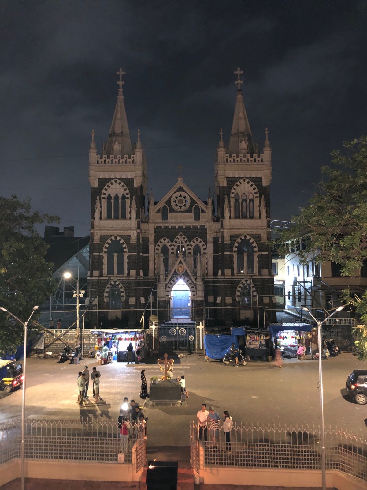 2日目で、高熱出て死にました！病院行って薬もらったら、熱は引いたけどお腹ピ...