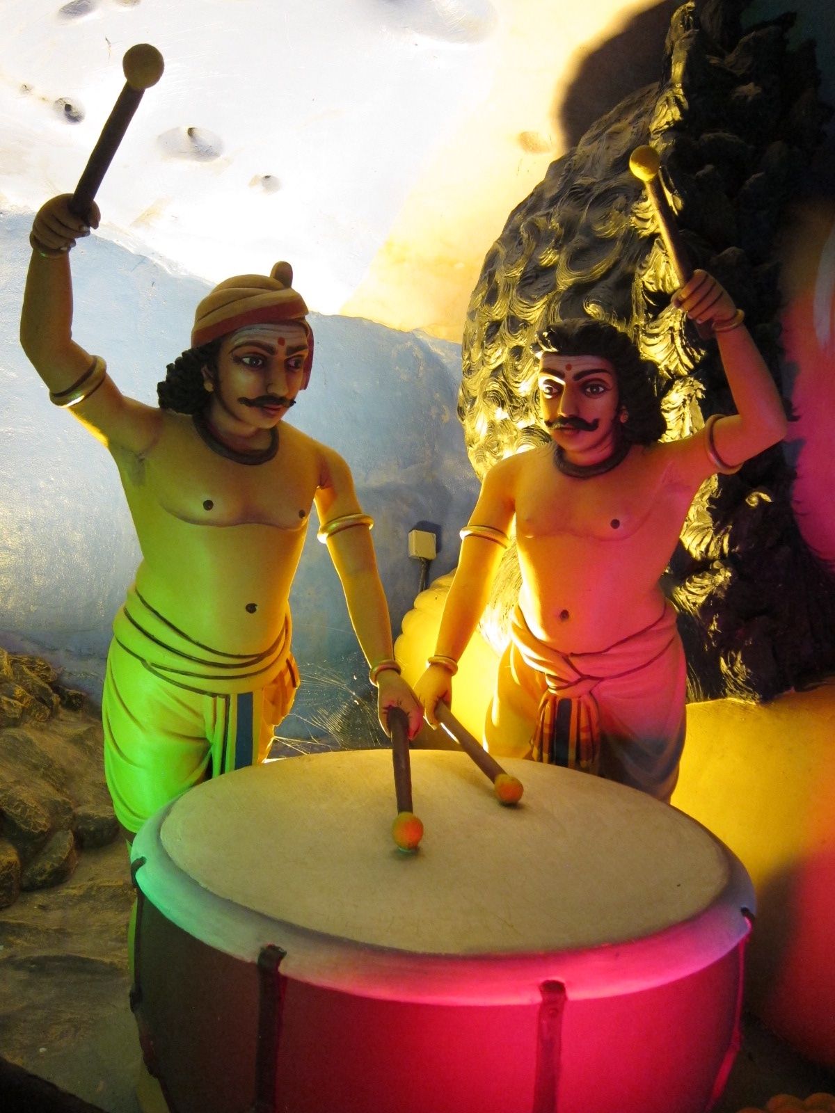 Ramayana cave
ガイドブックに乗ってないと思うのですが、インド...