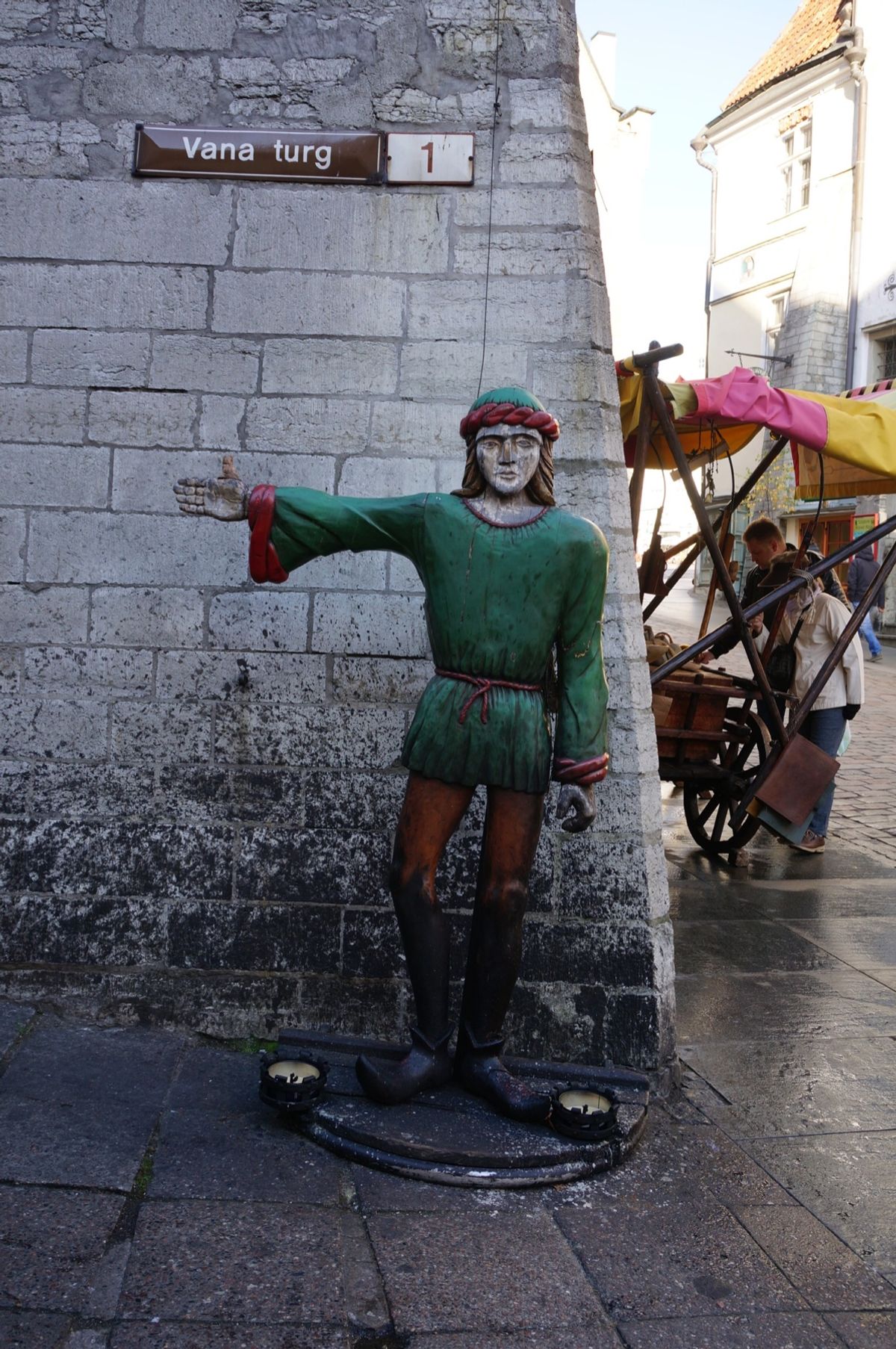 タリンは小さい街なので観光するのも便利。本当はサクビールの工場見学に行きた...