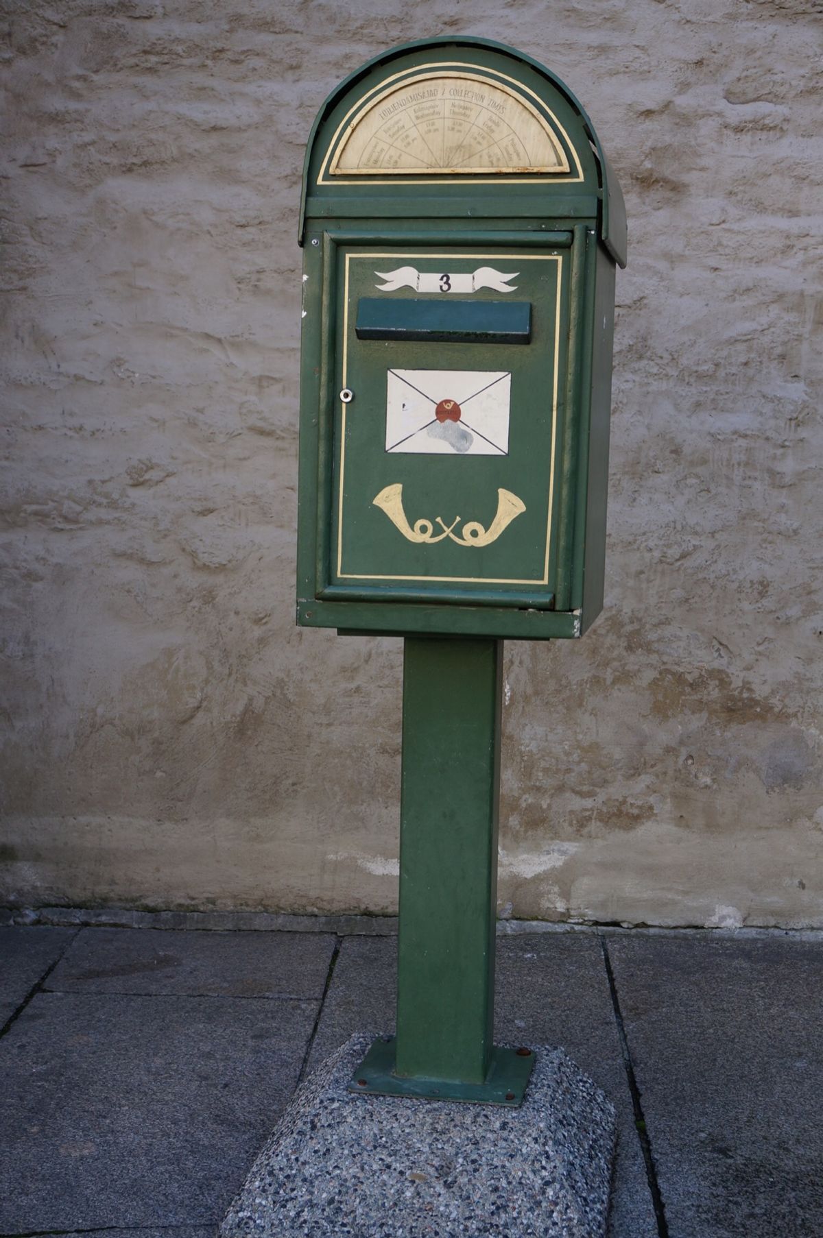 タリンは小さい街なので観光するのも便利。本当はサクビールの工場見学に行きた...