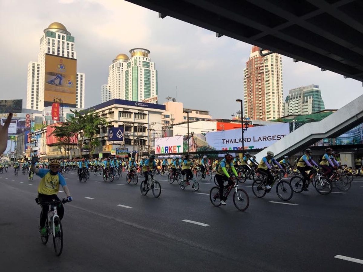 写真は撮るの忘れてましたが、仮装してる人もいたし、アイドル？有名な人？でし...