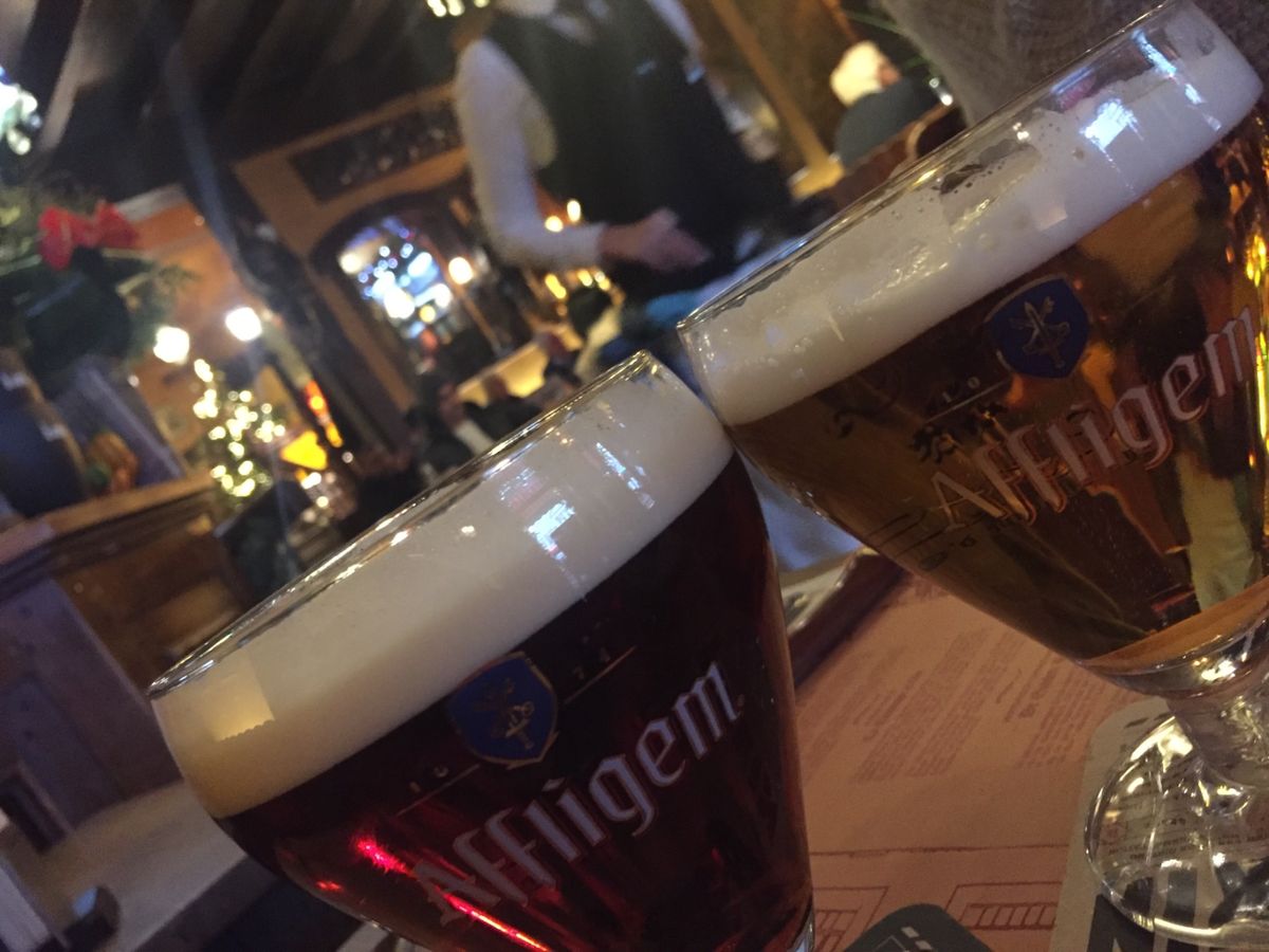 ベルギーといえば、ベルギーワッフルにベルギービール🍻
ムール貝、最高に美...