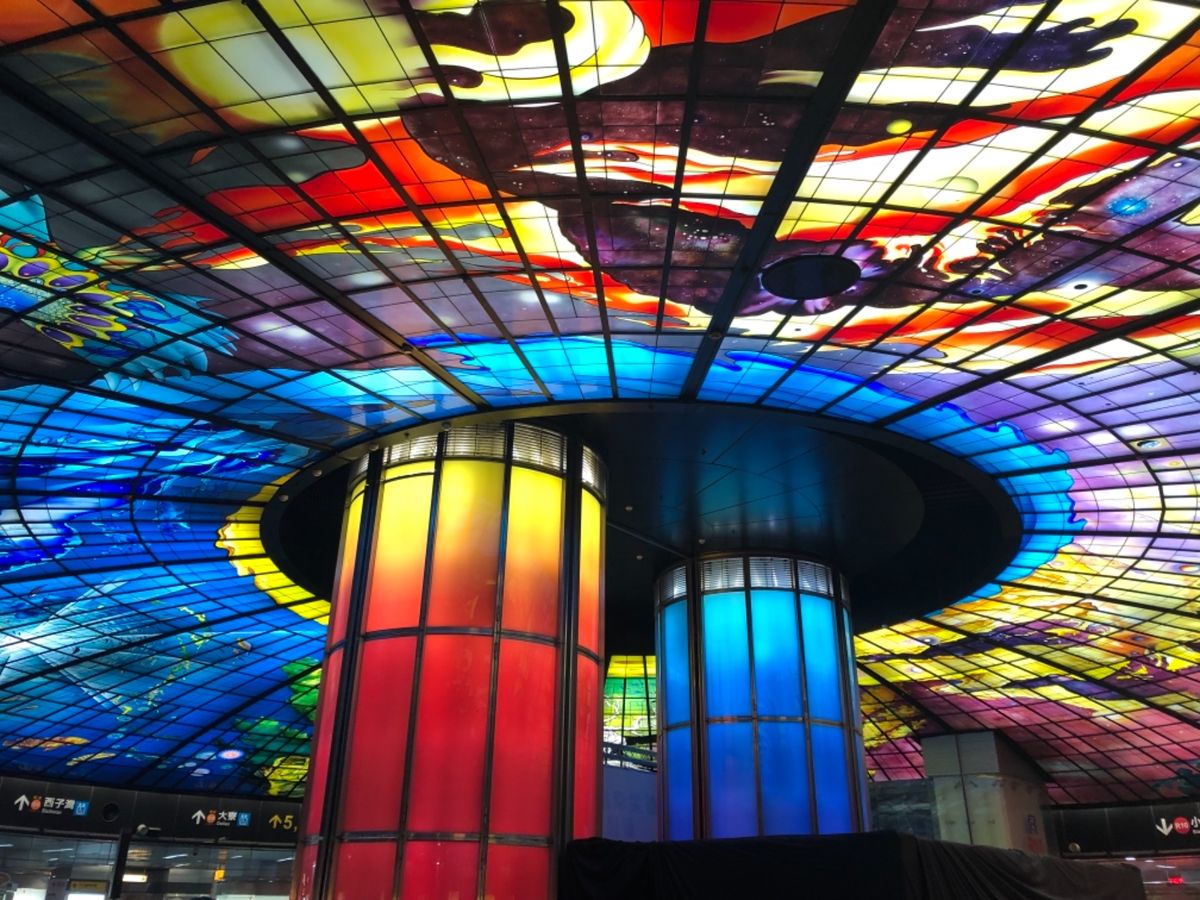 美麗島駅前のTrip GG hostelに泊まりました。夜市まで徒歩1分、...