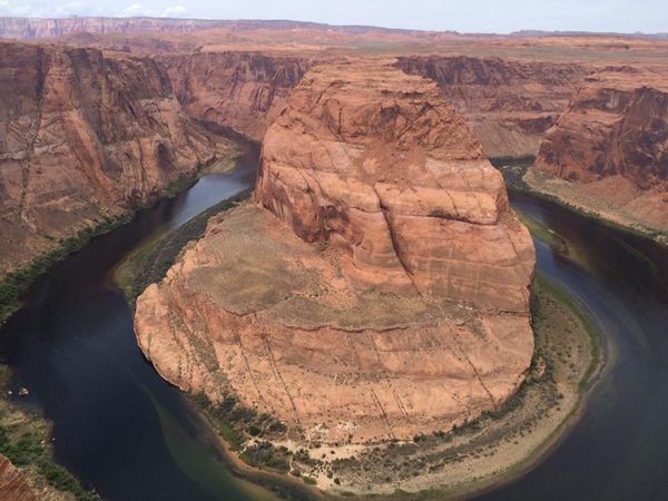 アメリカ(米国)・ホースシューベンド、モニュメントバレー、アンテロープキャニオン、レイクパウエル、レインボーブリッジ、セドナ「America🇺🇸グランドサークル」の写真：ホースシューベント★