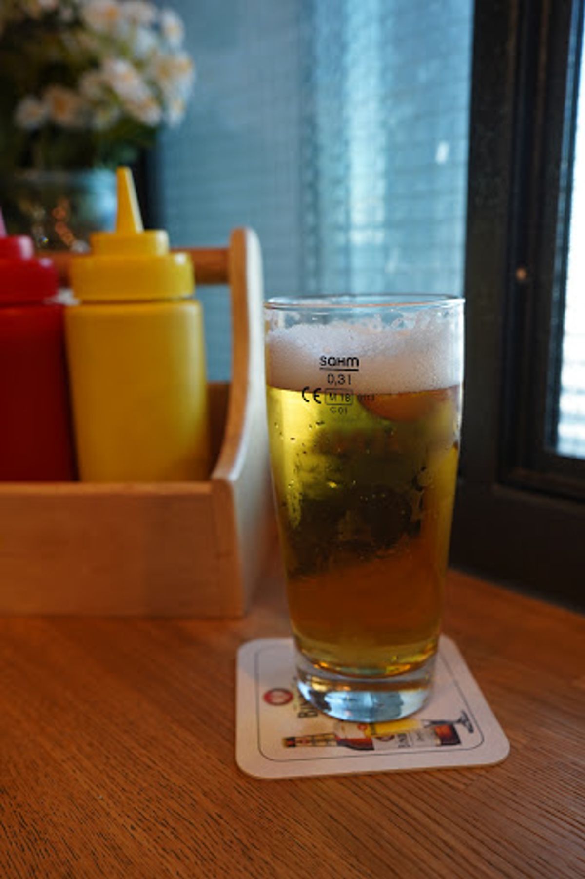 12時間かけてフランクフルトに到着。3時間ほどのトランジットなので余裕があ...