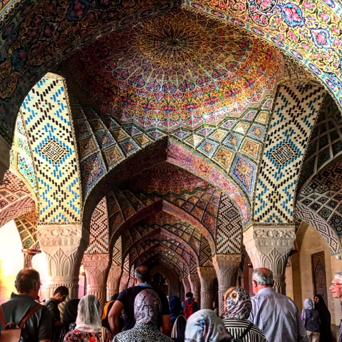 イラン滞在約24時間！！
ドバイの隣の首長国・シャルジャからシラーズまで✈...