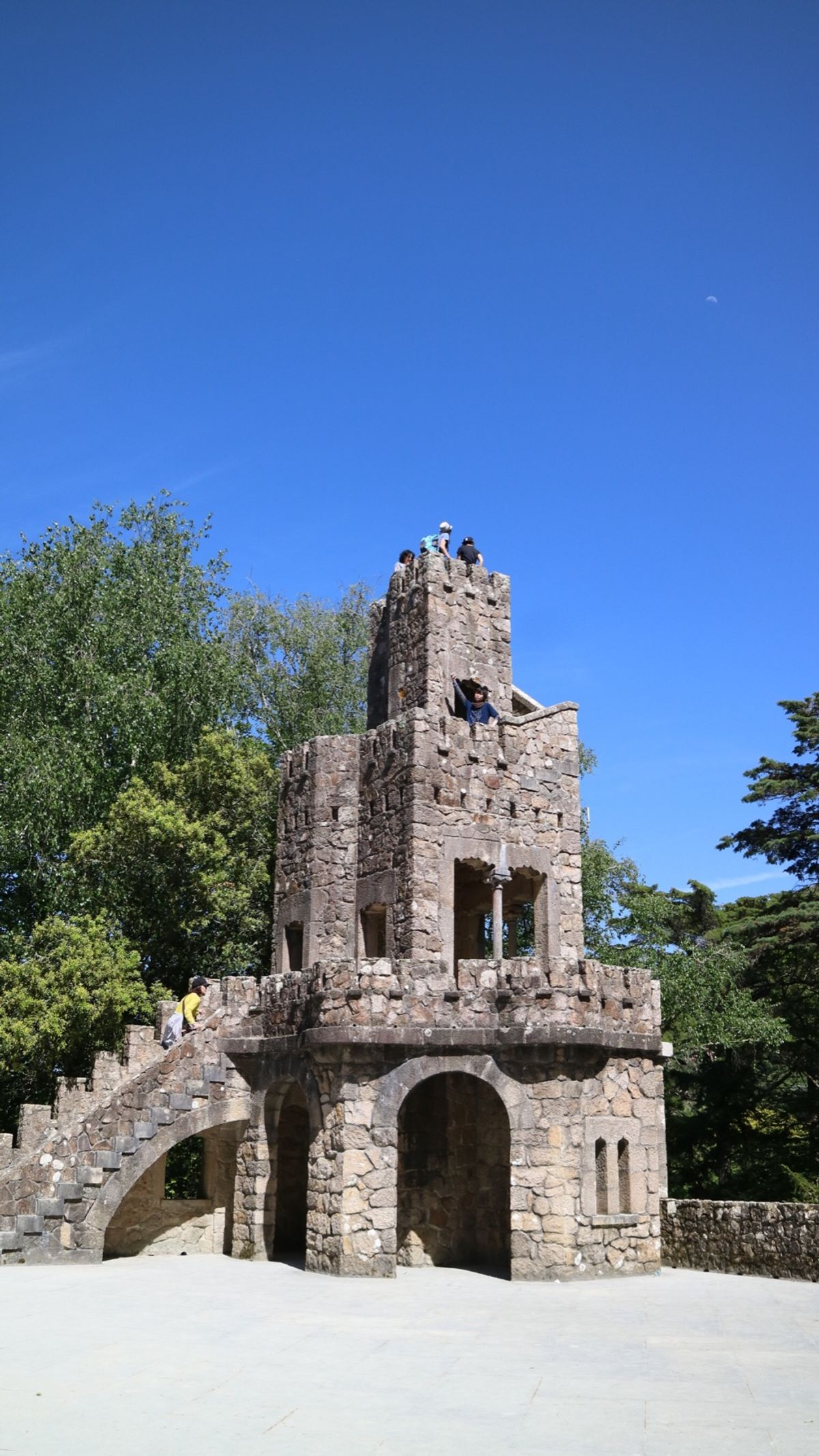 世界遺産のシントラの街と、ドラクエみたいな冒険気分でワクワクできるレガレイ...