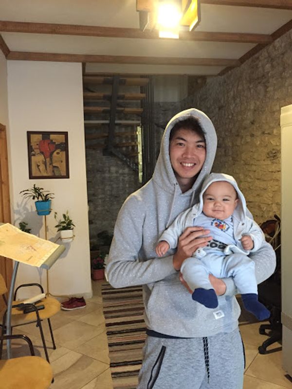 アルバニア・ジロかストラ、ティラーナ「欧州最貧困アルバニア」の写真