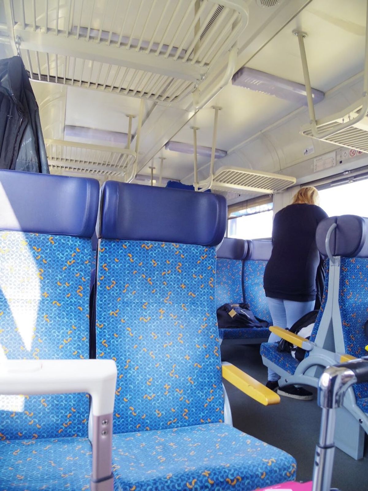 オーストリアのウィーンからチェコのブルノを経由し電車を乗り継いで2時間、ワ...