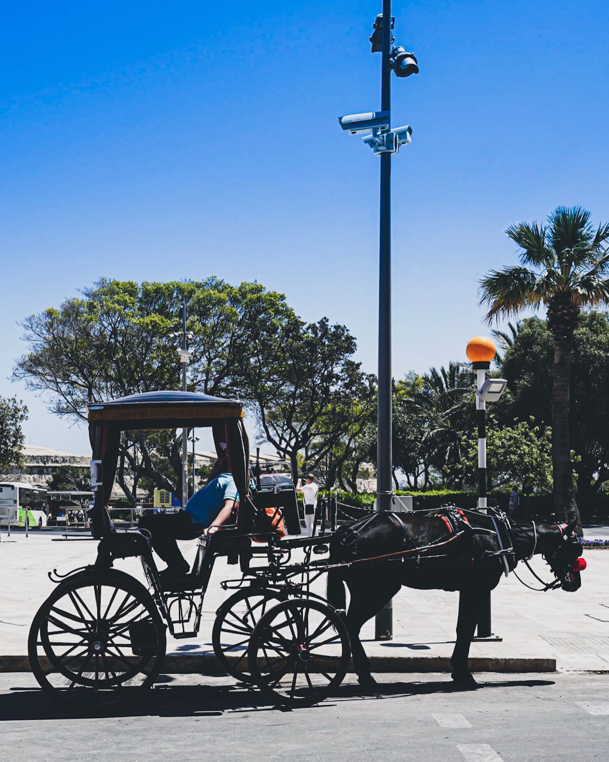 ザ・フェニキア・マルタはバレッタの旧市街の入り口の目の前にあった。

バレ...