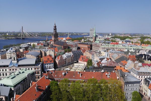 ラトビア・Riga「バルト三国と北極圏(ラトビア)」の写真：ラトビアの首都 リガ。マーケットは面白か...