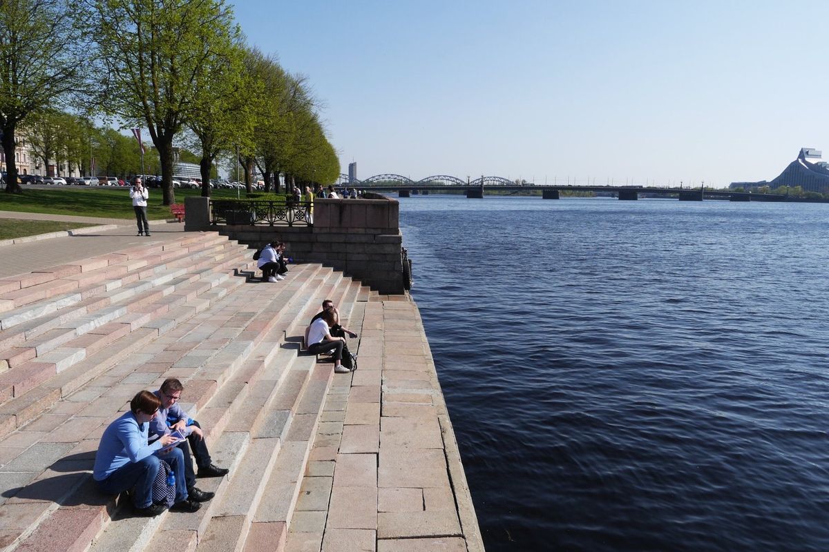 ラトビアの首都 リガ。マーケットは面白かった。あとは ただただ町歩きが楽し...