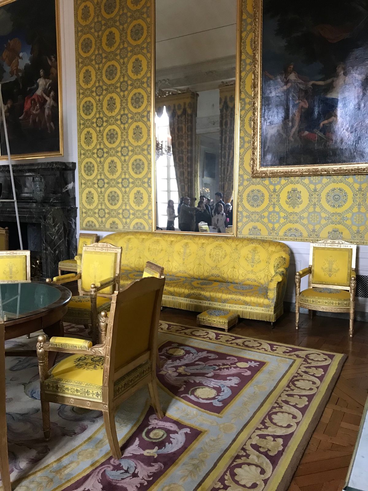 ベルサイユ宮殿❗️❗️この旅でここの写真が一番多くて、どれが何の部屋かもう...