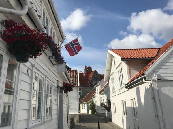 ノルウェー・スタヴァンゲル、ベルゲン、オスロ「Norway🇳🇴Stavanger/Bergen 」の写真：Stavanger♡旧市街♡