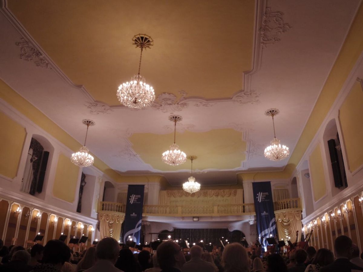 初めてのチェコへは、空路でウィーンに一泊、翌朝にシェアタクシーで移動しまし...