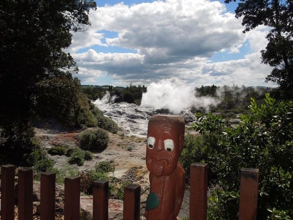 ニュージーランド・ハミルトン「New Zealand🇳🇿Hamilton ホームステイ」の写真：ロトルア☆