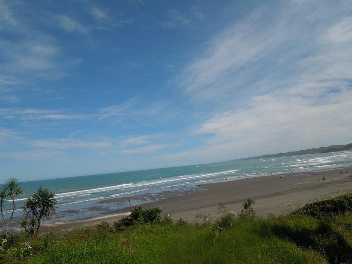 Raglan beach☆
