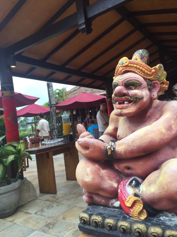 インドネシア・バリ島「バリ」の写真：ホテルが最高すぎた！

ロックバー
イン...