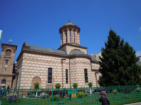 ルーマニア・Bucharest「東欧革命について、ルーマニア」の写真：旧王宮跡。