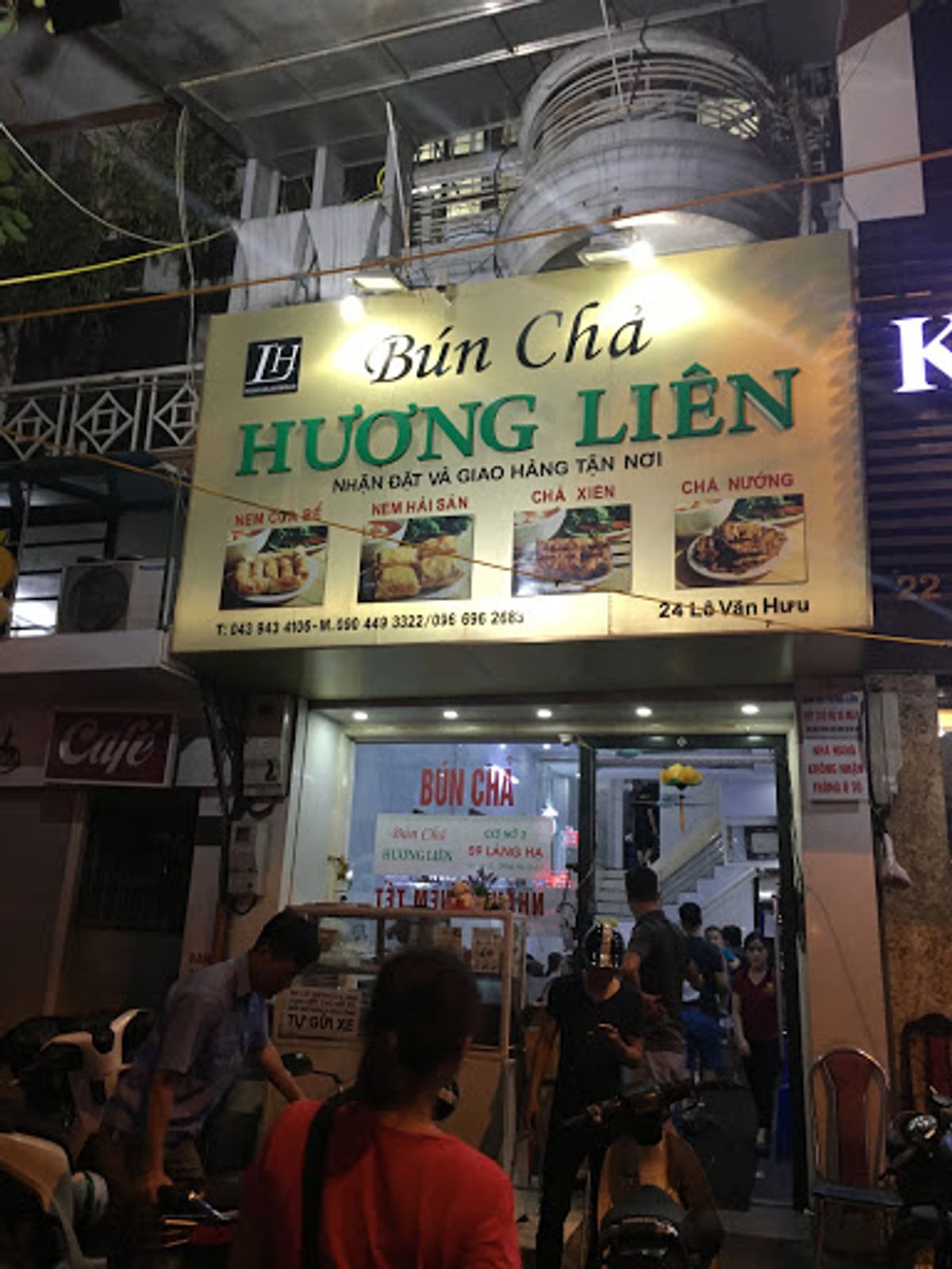 オバマ元大統領が訪れたというブンチャ屋さん。オバマブンチャで通る。有名にな...