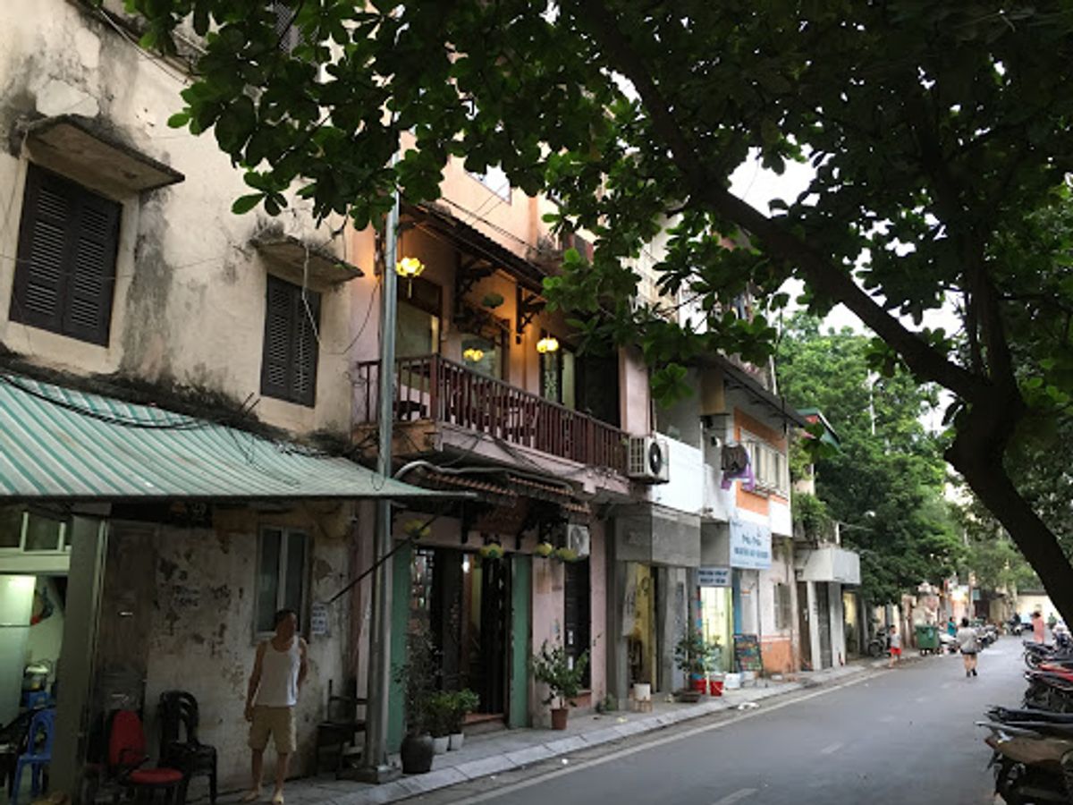 ホアクアザムって言うフルーツたっぷりのかき氷と、メニューはフォーボー1点の...