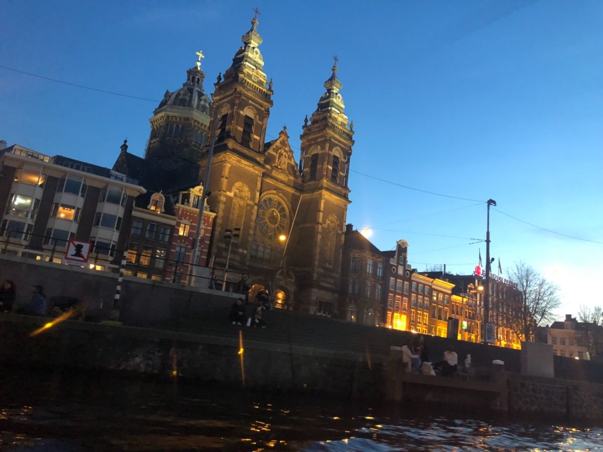 2日目
ケルン大聖堂
アムステルダムに移動
運河クルーズ