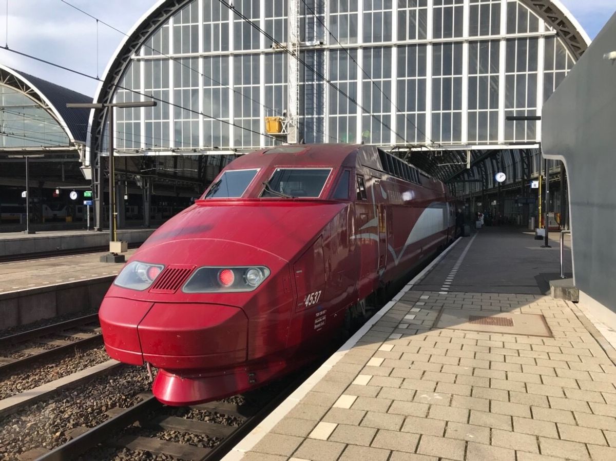 乗り物いろいろ
ICE
オランダの電車
アムステルダム カナルクルーズ
タリス