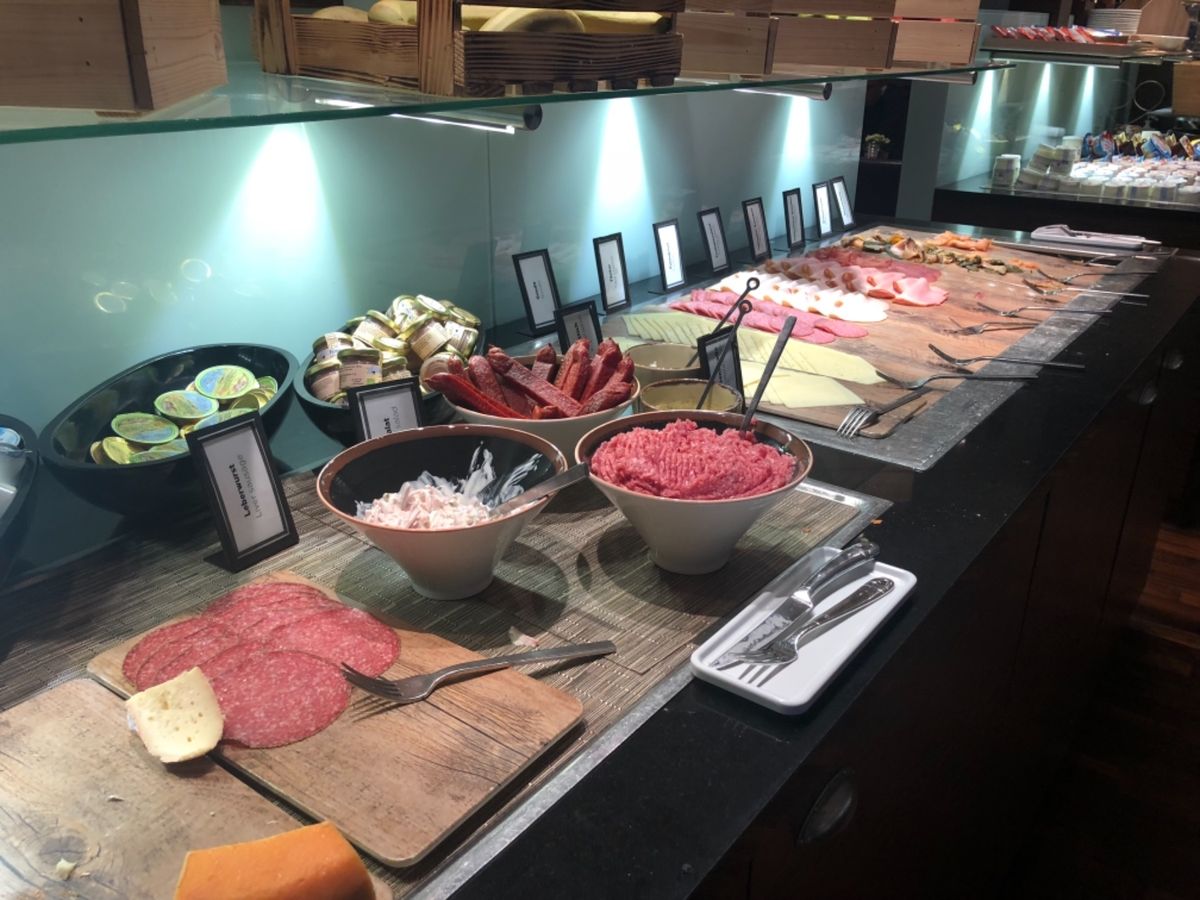 ホテル🏨
1泊目 ヒルトンケルン
