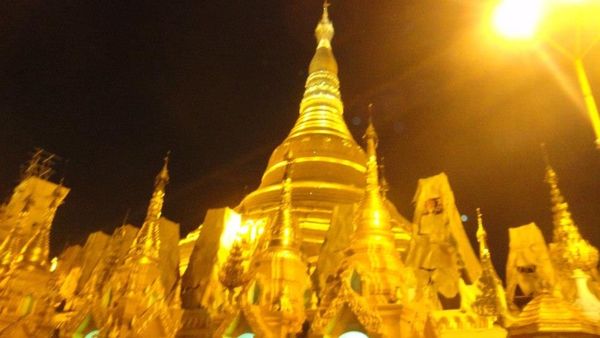 ミャンマー・ヤンゴン「ミャンマー」の写真