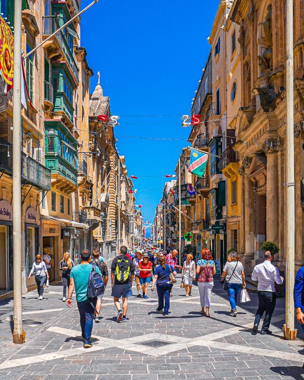 マルタ「マルタ島一人旅」の写真:バレッタの城門を抜けると、旧市街に入り、...