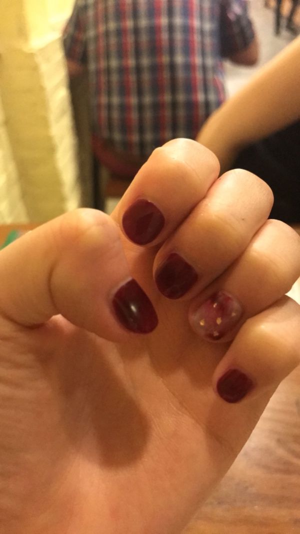 ベトナム・ホーチミン「ベトナム🇻🇳」の写真：ホーチミンのネイル安すぎて日本じゃもうで...