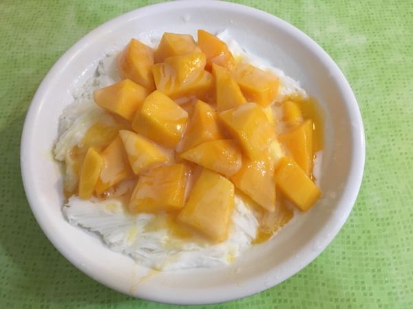 台湾・台北「台湾マンゴーハンティング」の写真：急に暑くなったので台湾にマンゴーかき氷を...