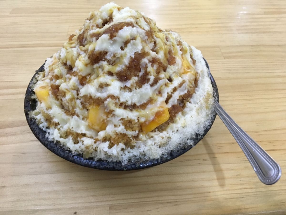 急に暑くなったので台湾にマンゴーかき氷を求めて急遽出発。1日にマンゴーかき...