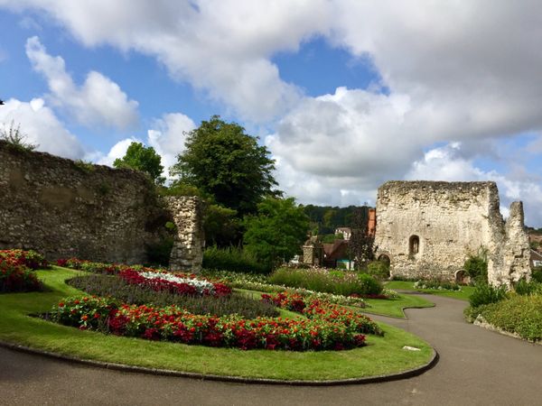 イギリス(英国)・ロンドン「夏のイギリス(息子1歳8ヶ月)」の写真：ギルフォード
Guildford