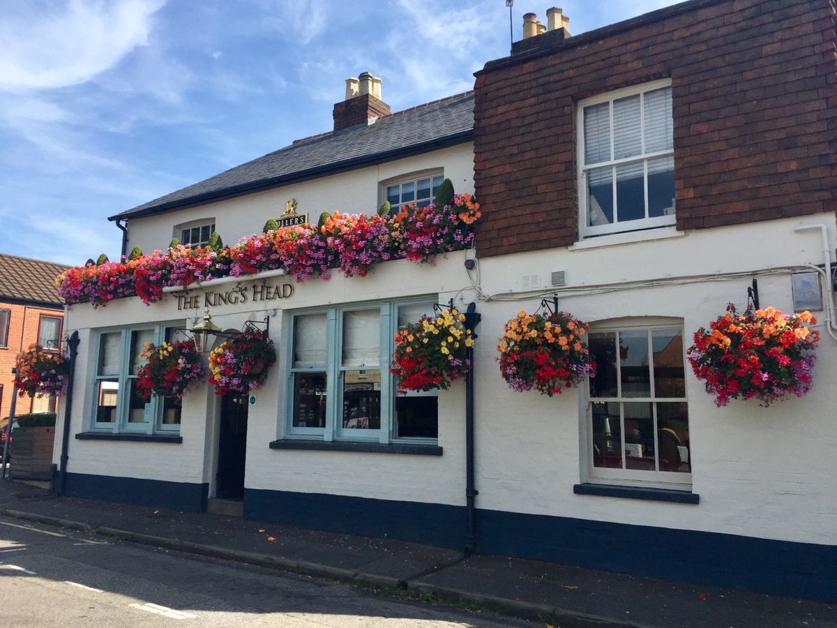 ギルフォード
Guildford