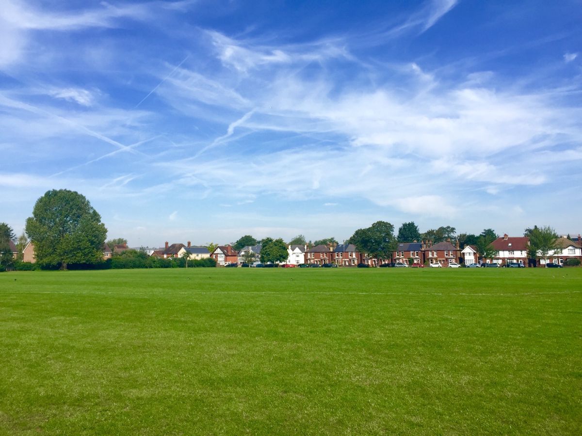 ギルフォード
Guildford