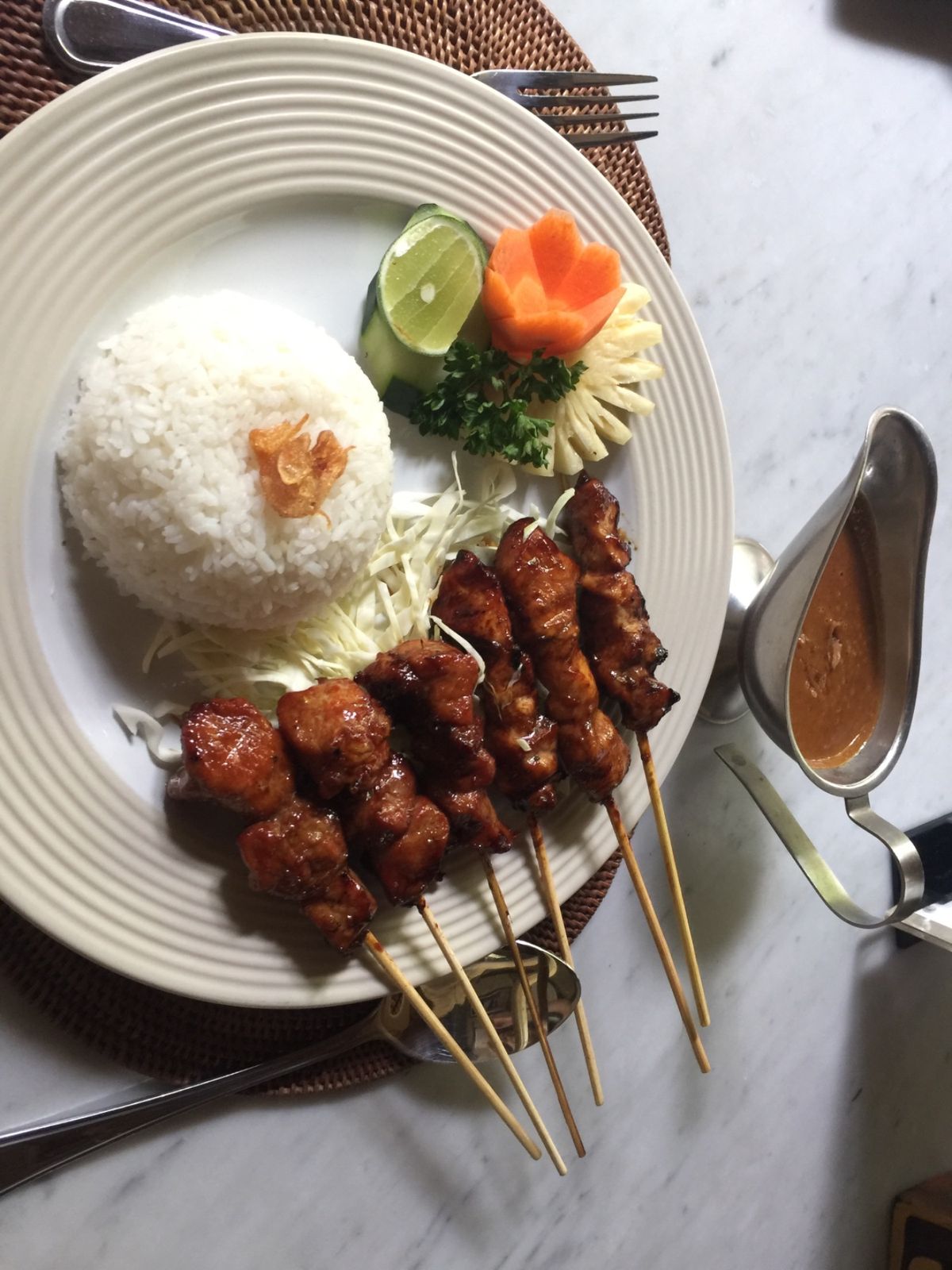 サテばっか食べてるw
やっぱ美味いな😋