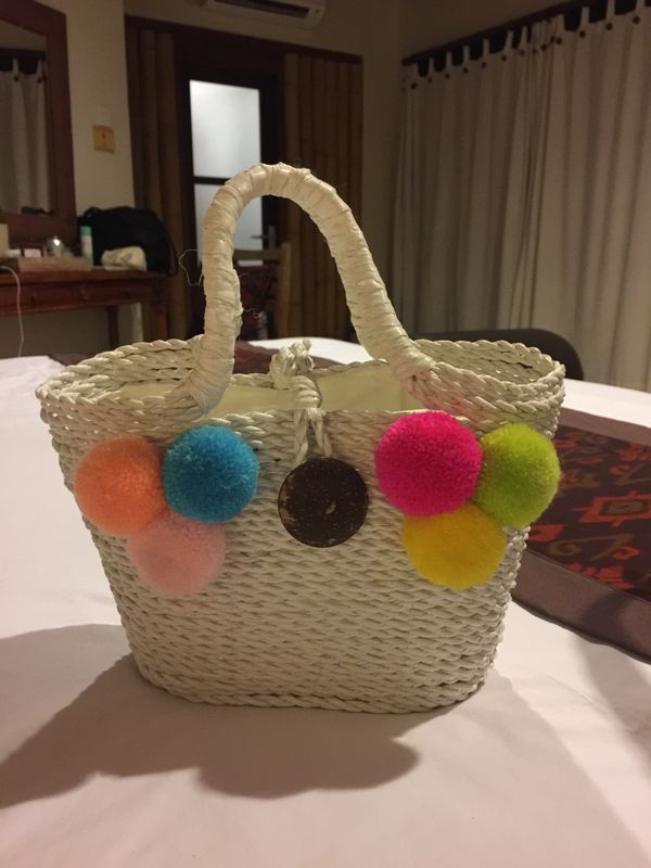 インドネシア・台北「バリ島」の写真：同じようなカゴバッグを3つも買ってしまっ...