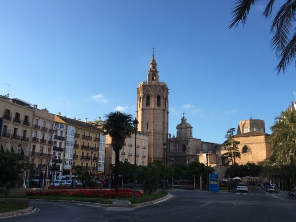 スペイン・バレンシア「バレンシアで食い倒れと食料爆買い」の写真：バレンシアで食い倒れと食料買い出し