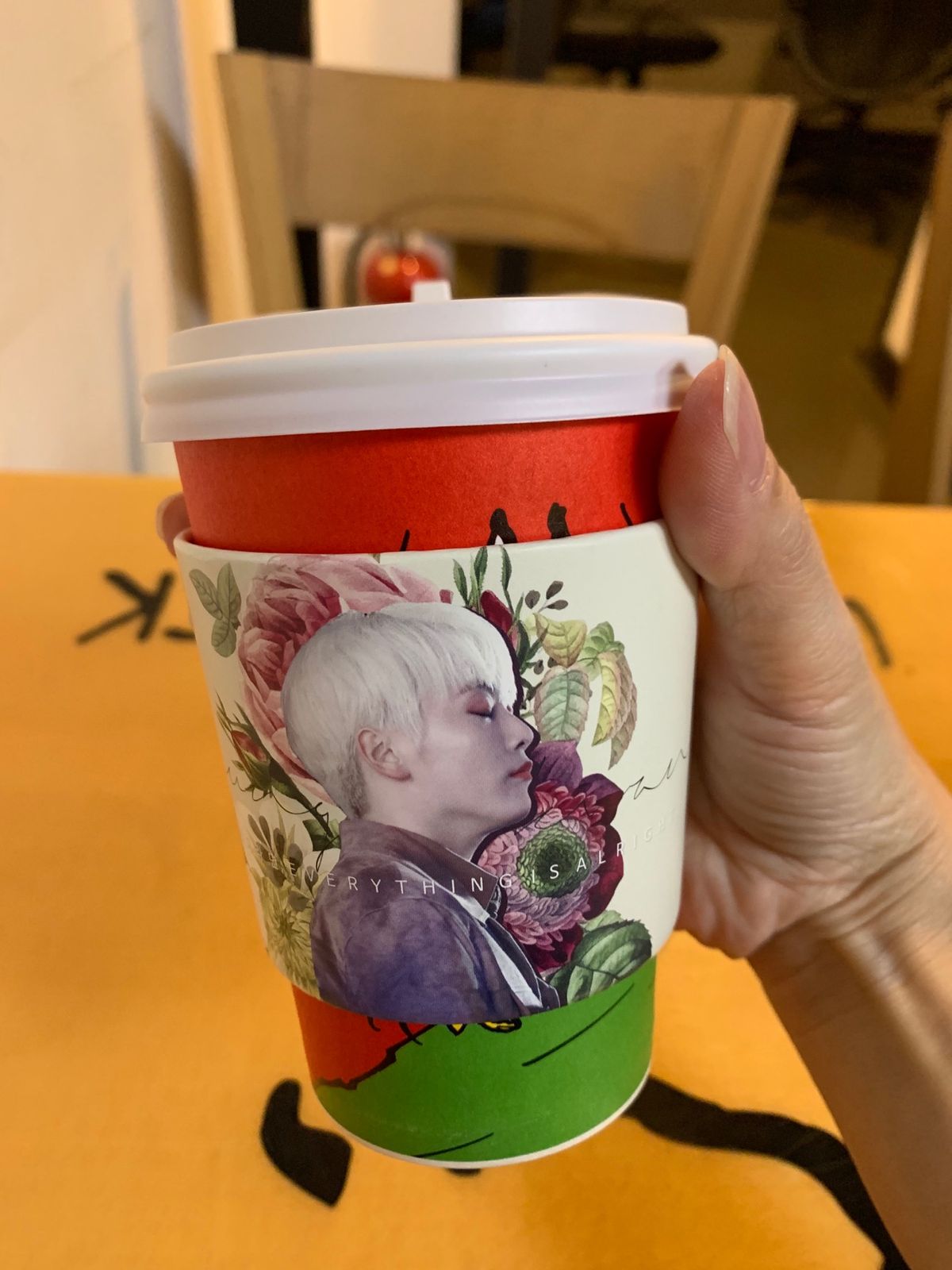 行き6:10羽田発、帰り21:20仁川発。
この日はPM2.5がすごくて空...