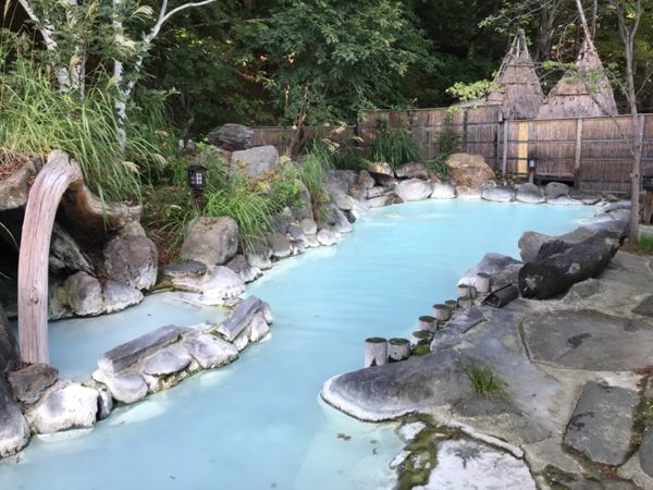 日本・宮城県「南東北旅行」の写真：高湯温泉の「安達屋旅館」

混浴大露天風...