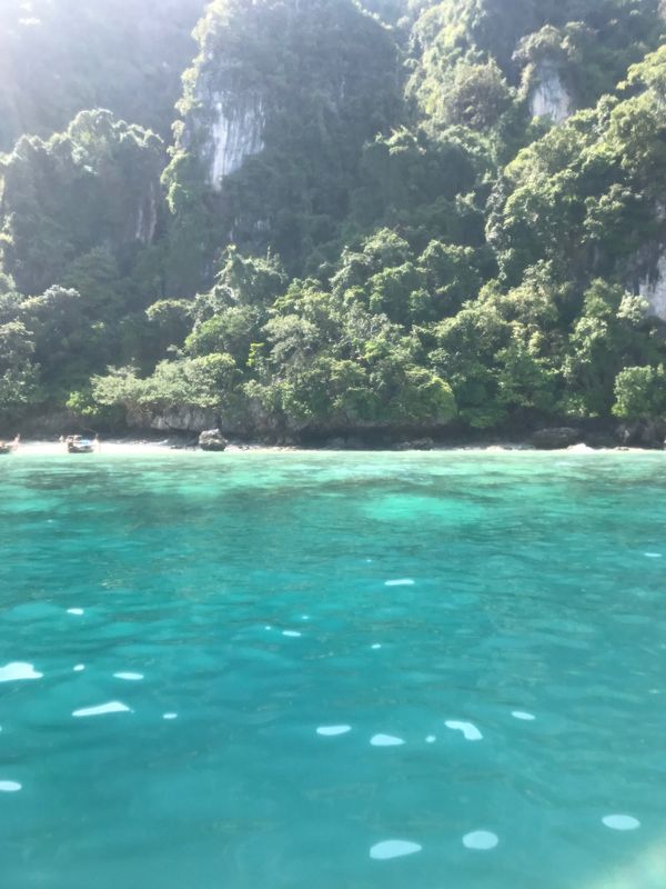 タイ「ダイビングライセンス取得！プーケット🇹🇭」の写真：ライセンス取得のためプーケットへ。海の色...