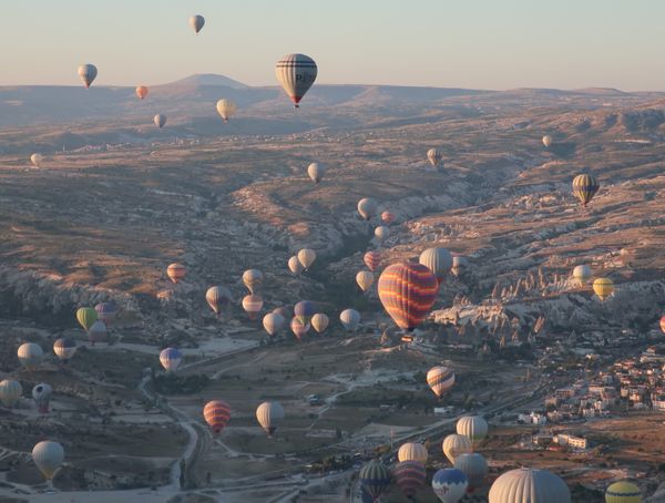 トルコ・イスタンブール、パムッカレ、カッパドキア、ブルサ、ハットゥシャシュ「文明のルーツがたくさん」の写真