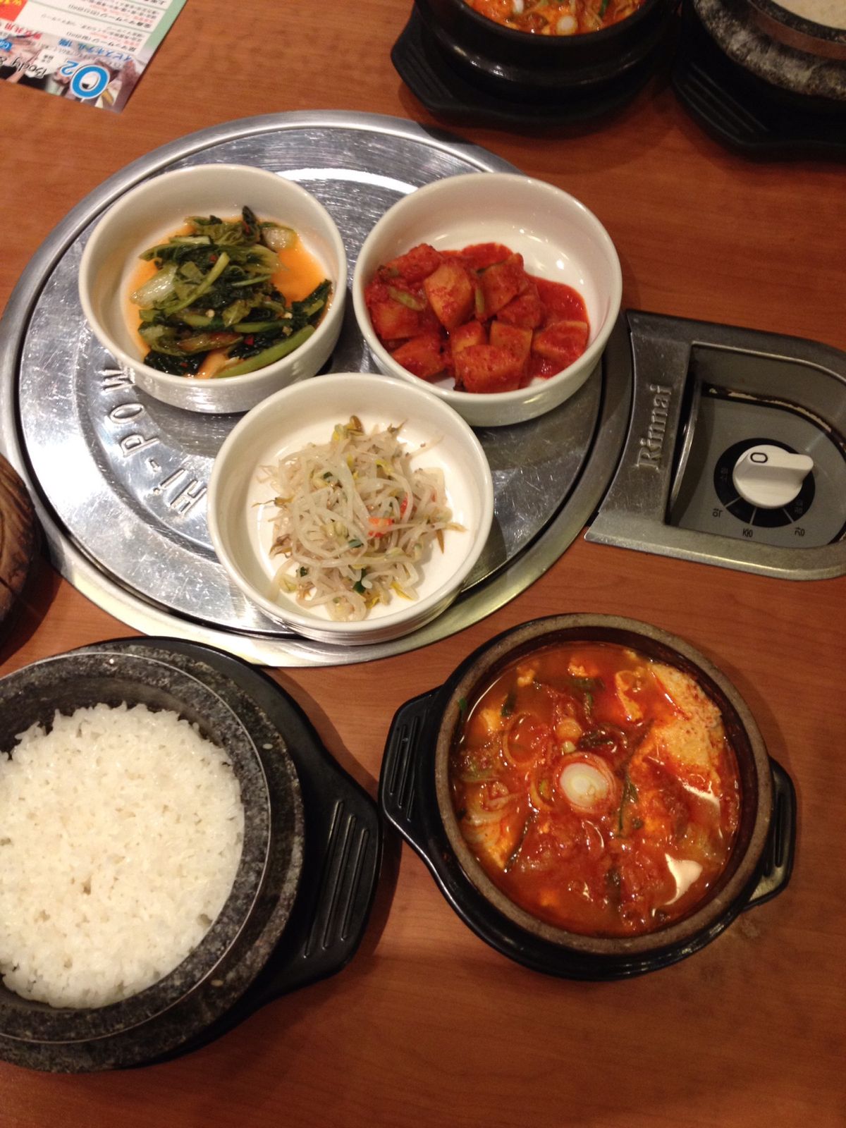 韓屋のカフェとか雰囲気好きすぎる😍写真はないけどチマチョゴリ着たり、サムギ...