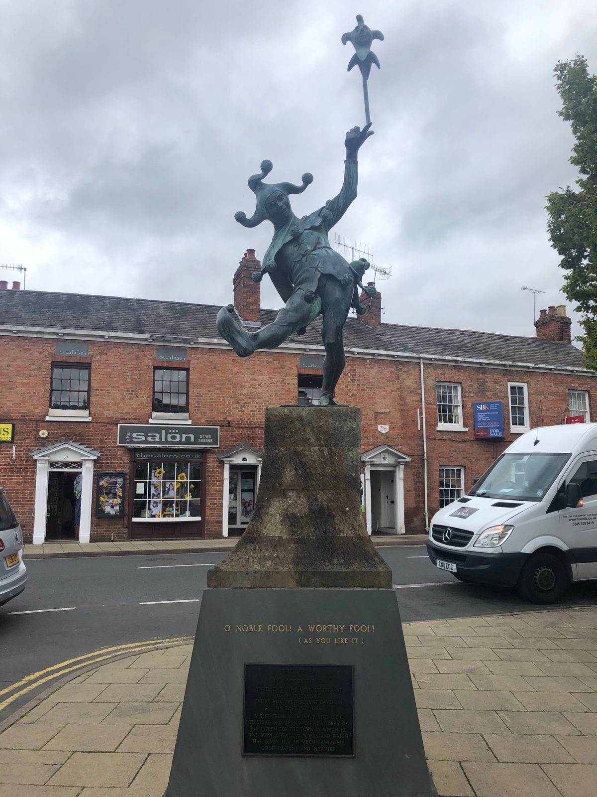 シェークスピアって本当に実在したんだな、と不思議な気持ちに。Stratfo...