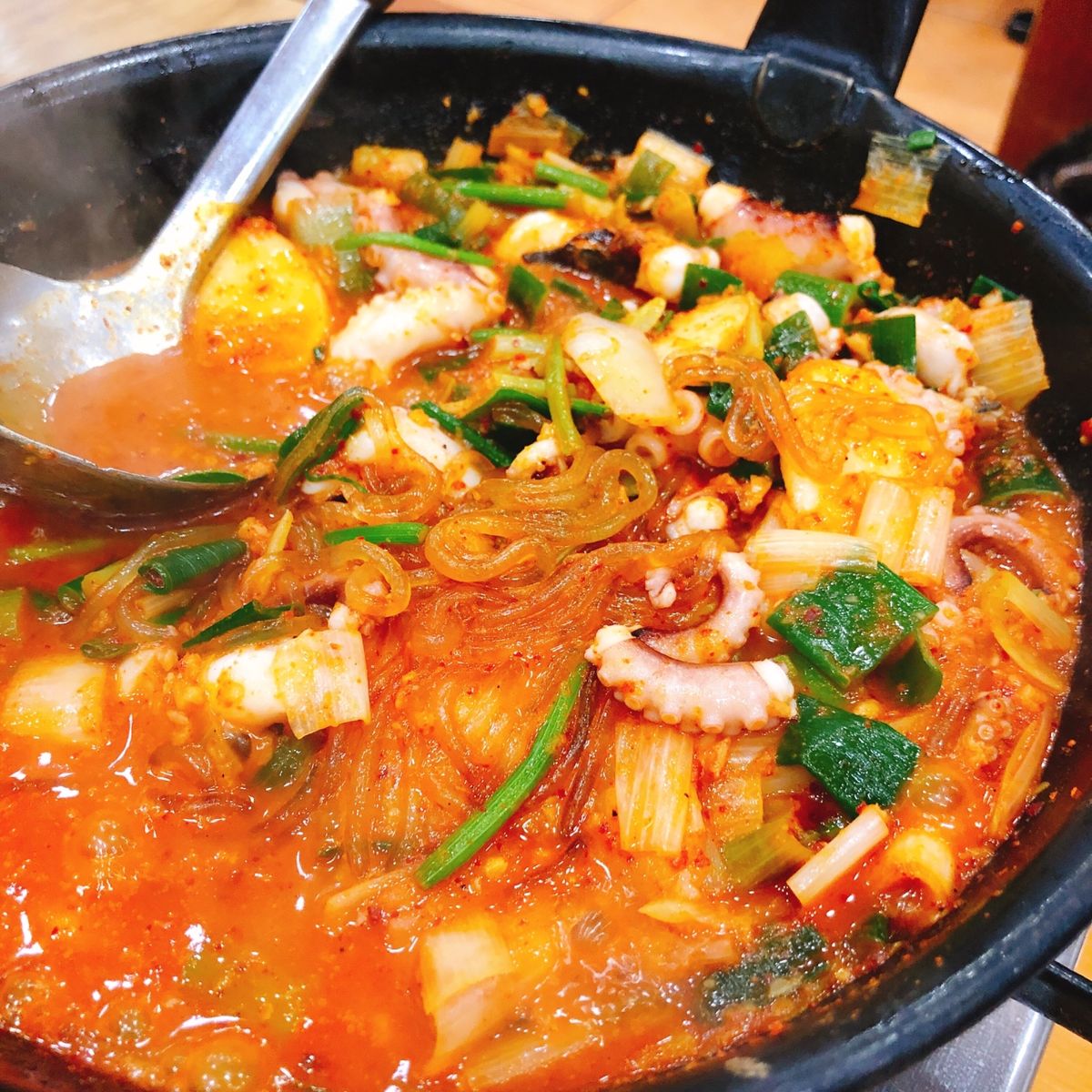 イチゴもナクチポックンもサムギョプサルもホットックも美味しかった。